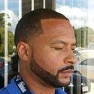 Meet your Posher, Clarence